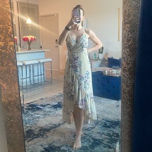 Semi formal floral dress from Lulu’s, size XS